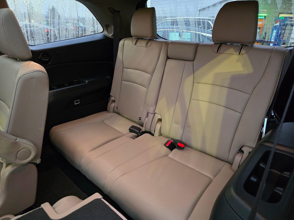 Used 2019 Honda Pilot Elite image 11
