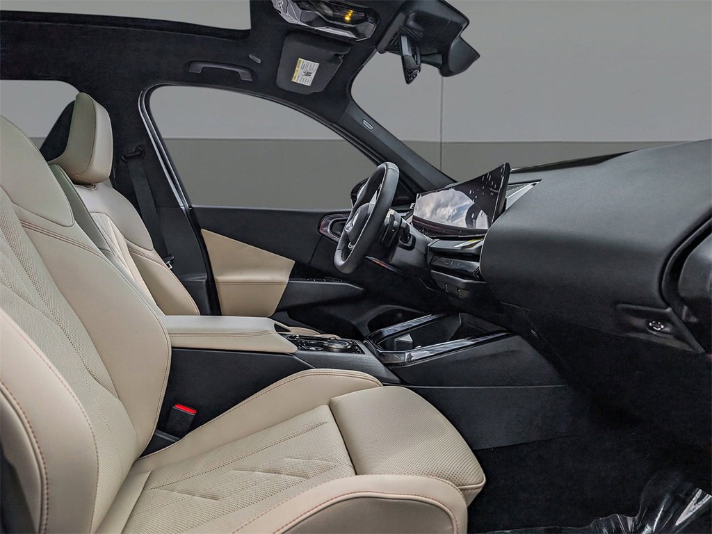 New 2025 BMW X3 xDrive30i w/ Convenience Package image 20