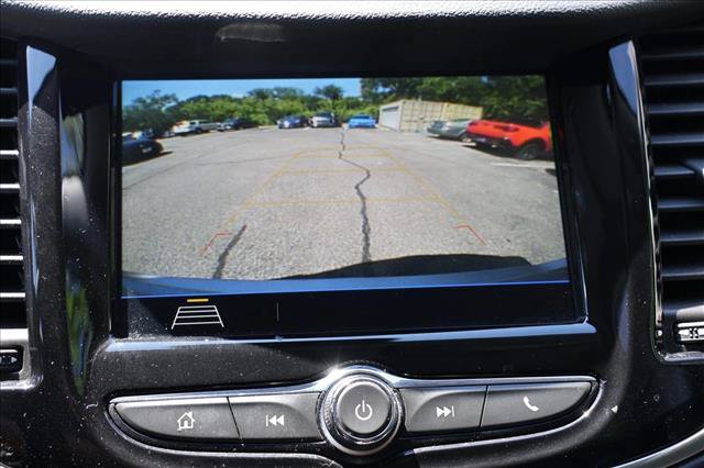Used 2019 Chevrolet Trax LT w/ Driver Confidence Package AWD/4WD image 18