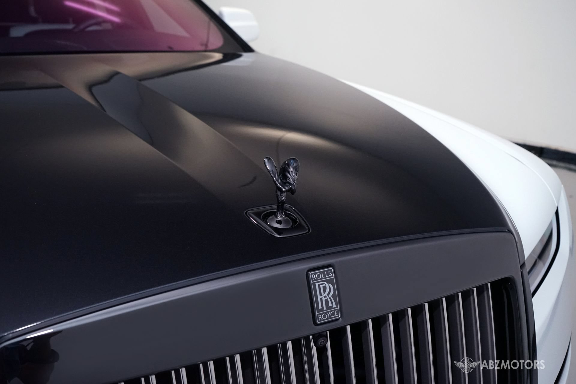 Used 2023 Rolls-Royce Ghost Black Badge w/ Black Badge Ghost Package AWD/4WD image 10
