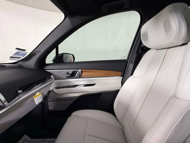 New 2026 Cadillac Vistiq Luxury image 22