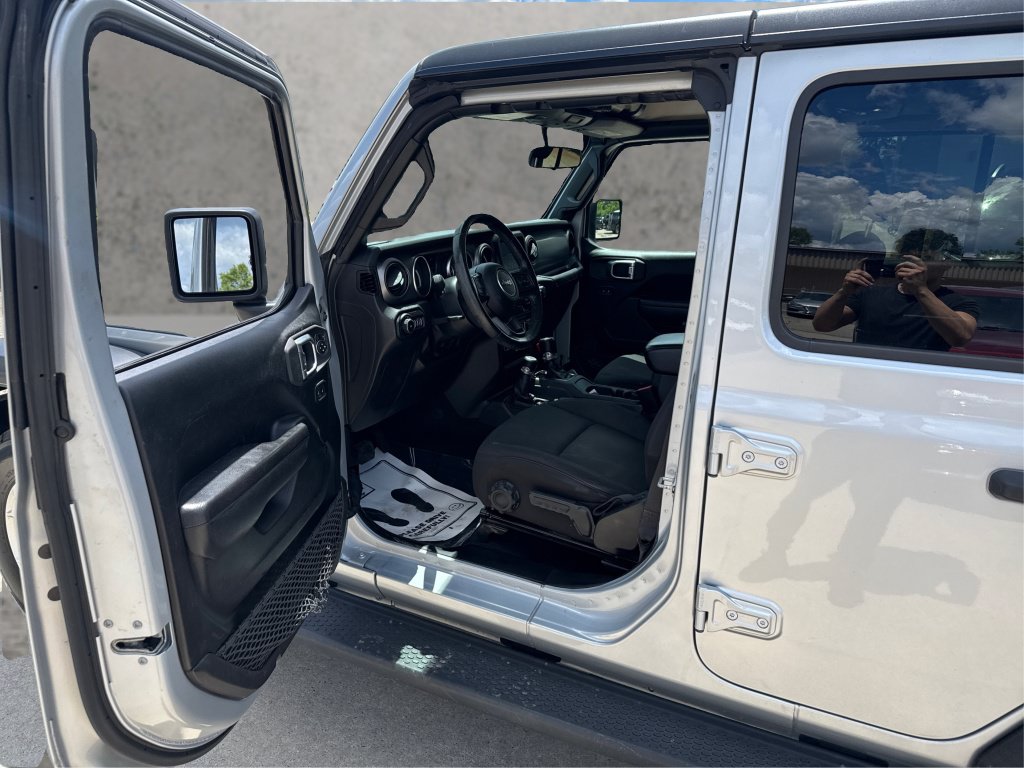 Used 2022 Jeep Wrangler Unlimited Sport AWD/4WD image 11