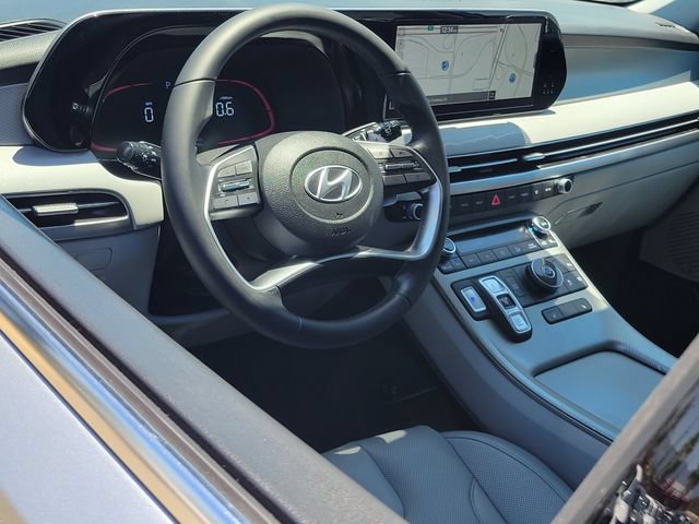 Used 2024 Hyundai Palisade SEL FWD image 5