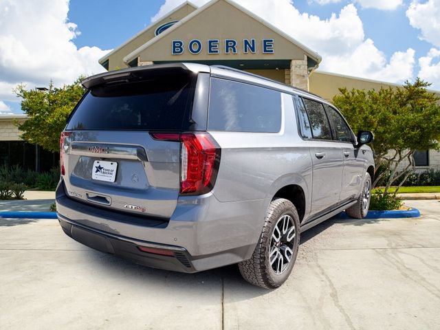 Used 2021 GMC Yukon XL AT4 w/ AT4 Premium Plus Package AWD/4WD image 5