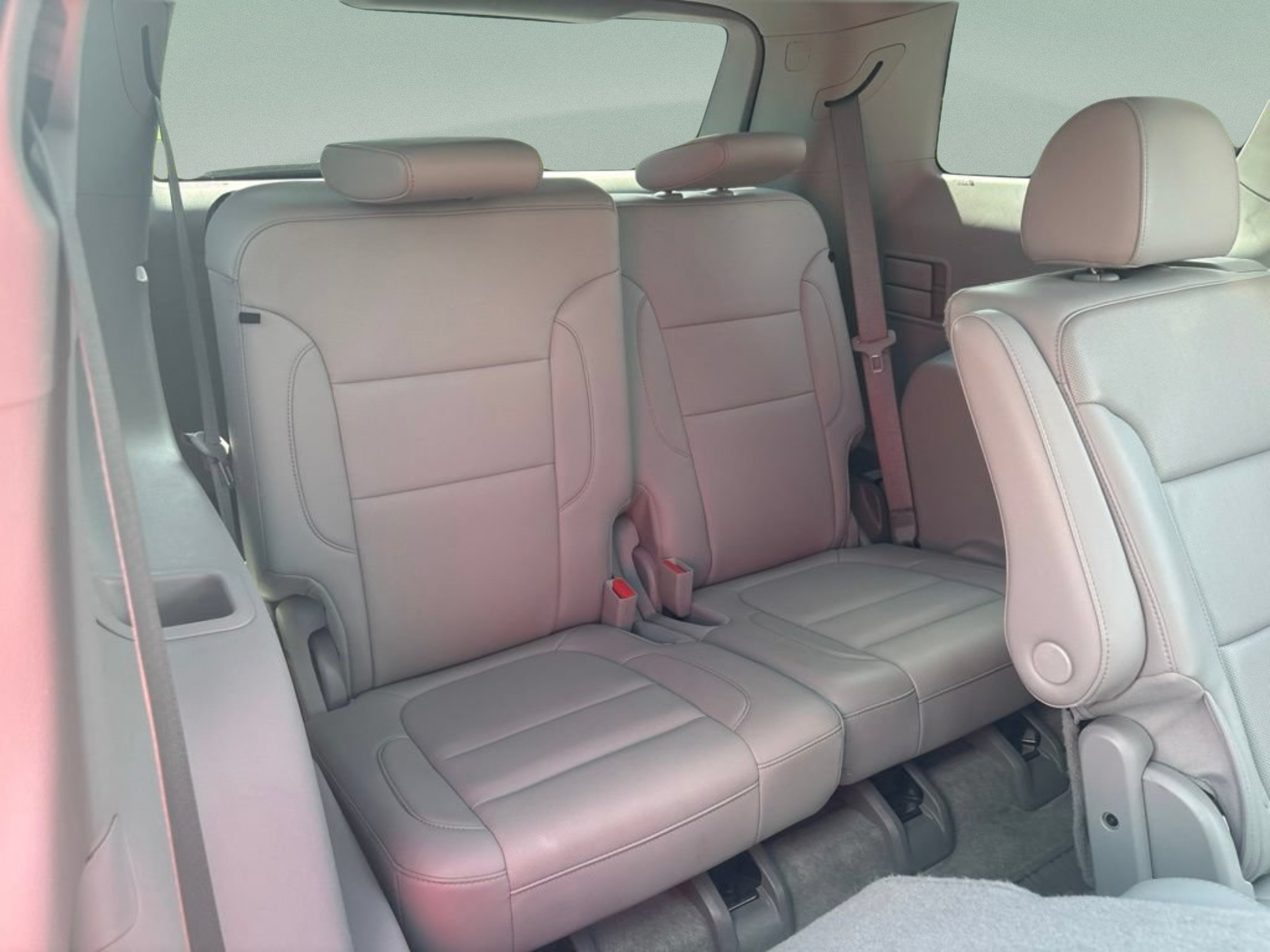 Used 2023 GMC Acadia SLT w/ Preferred Package FWD image 28