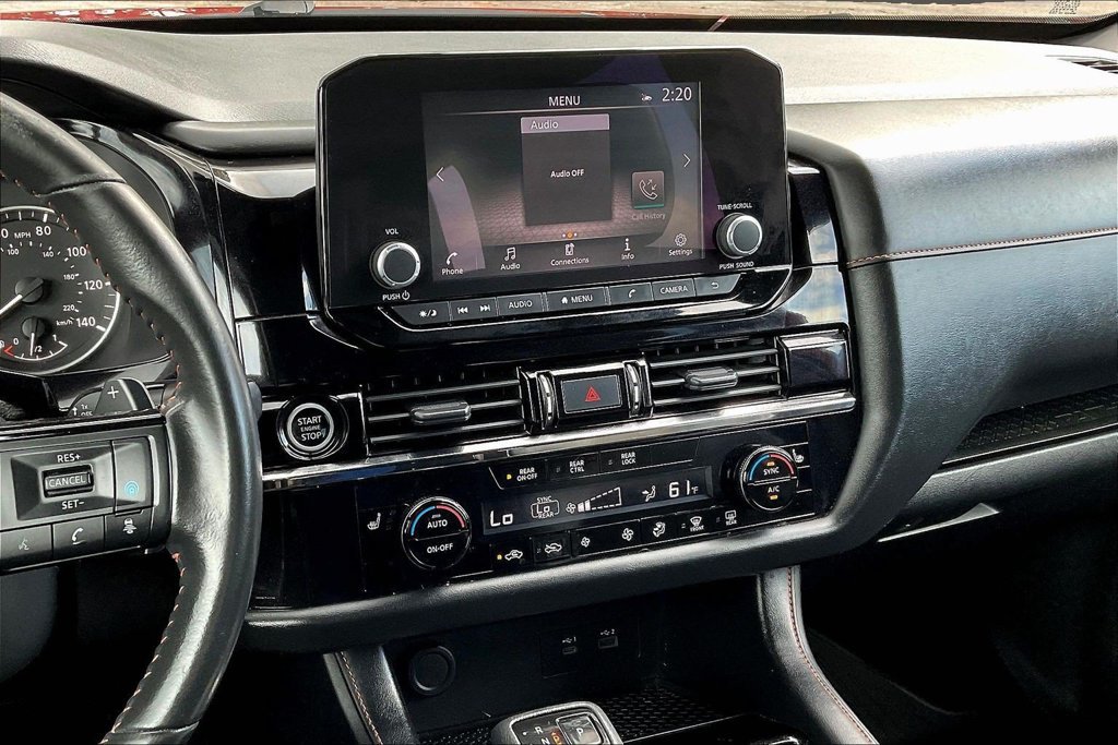 Used 2023 Nissan Pathfinder Rock Creek AWD/4WD image 12
