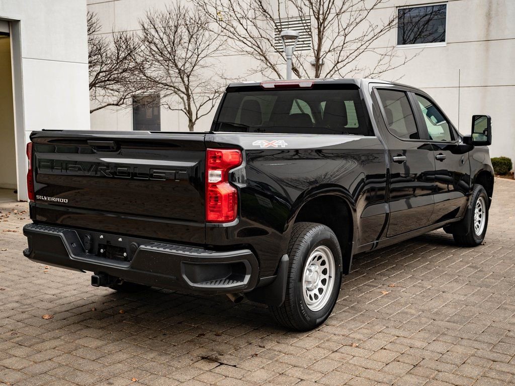 Used 2024 Chevrolet Silverado 1500 W/T w/ WT Value Package AWD/4WD image 10