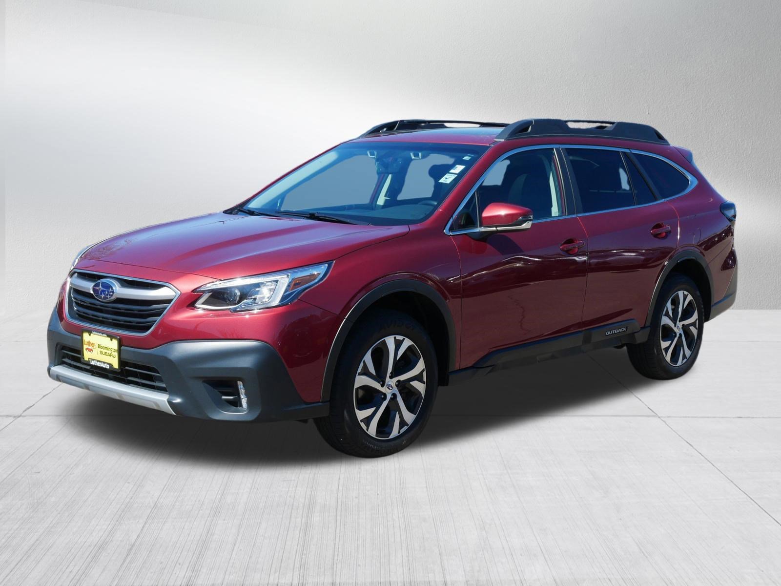 Used 2022 Subaru Outback Limited XT w/ Tech Package 3 AWD/4WD image 3
