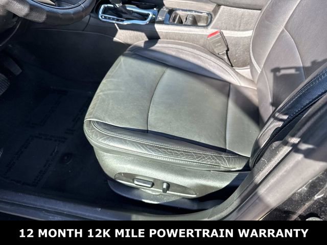 Used 2018 Chevrolet Cruze Premier w/ Enhanced Convenience Package FWD image 15