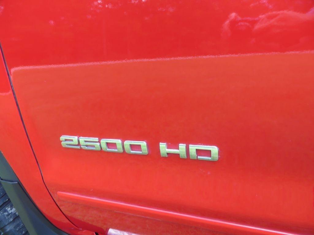 Used 2019 GMC Sierra 2500 SLE AWD/4WD image 11