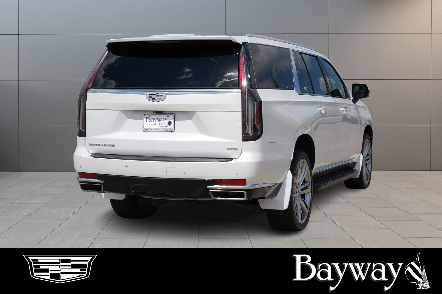 Used 2021 Cadillac Escalade ESV Premium Luxury AWD/4WD image 5