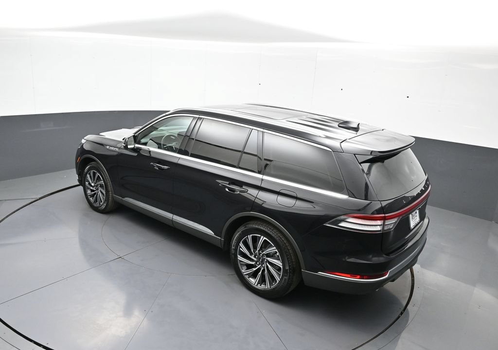 Used 2026 Lincoln Aviator AWD image 44