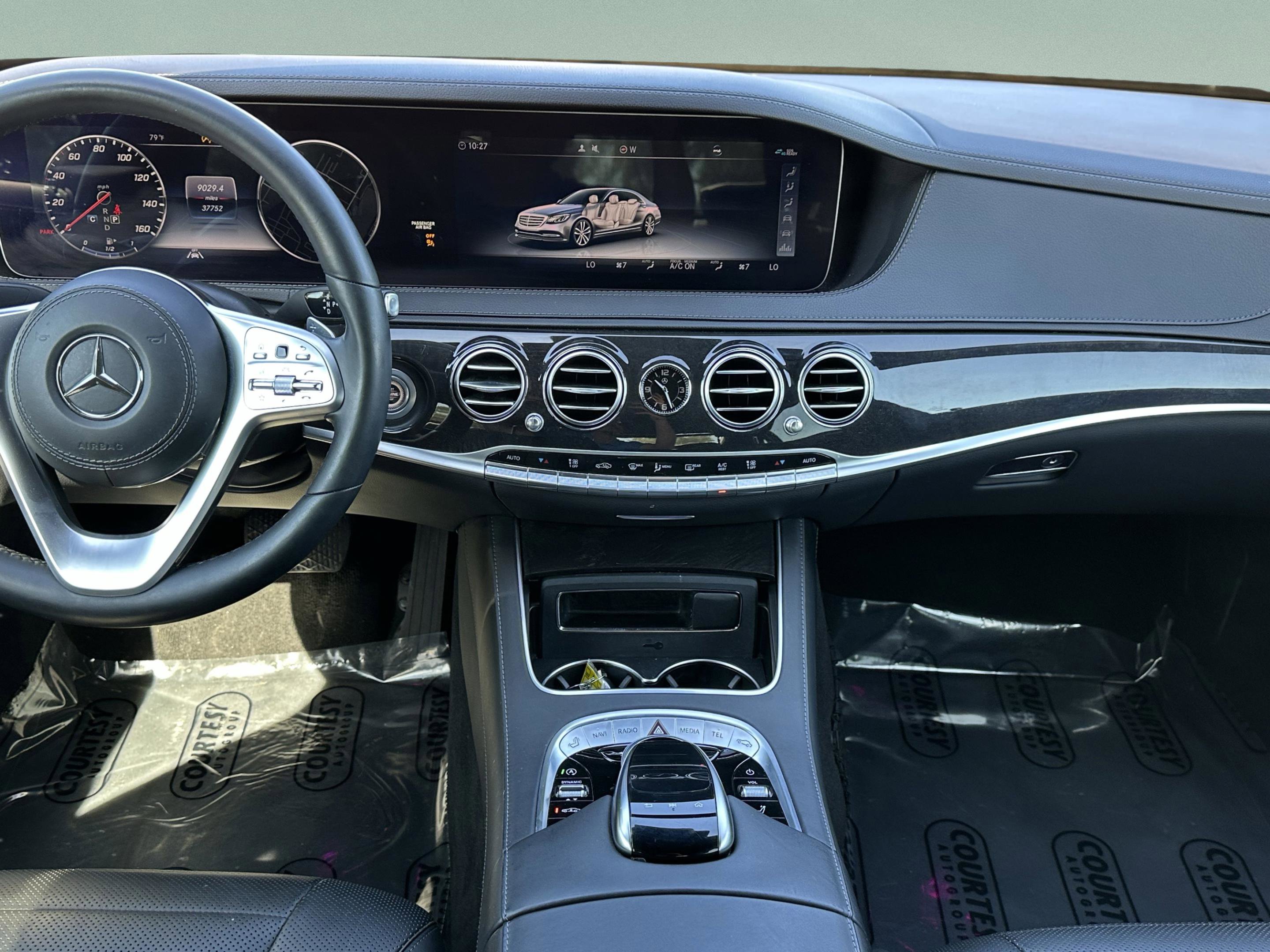 Used 2020 Mercedes-Benz S 560 4MATIC Sedan image 17