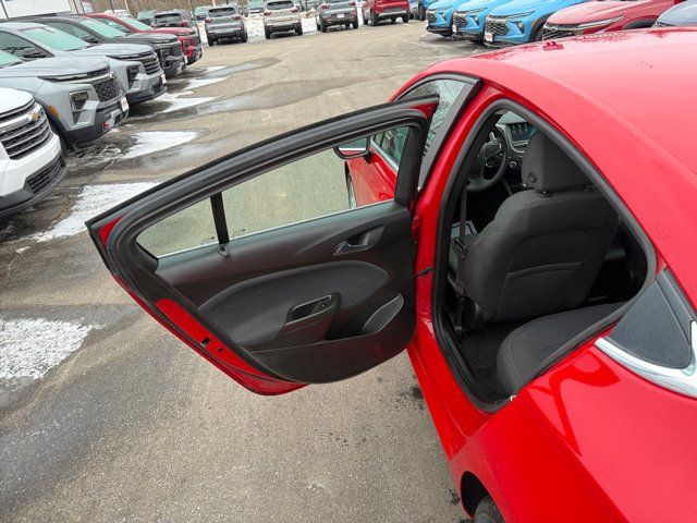 Used 2016 Chevrolet Cruze LT w/ Convenience Package image 24