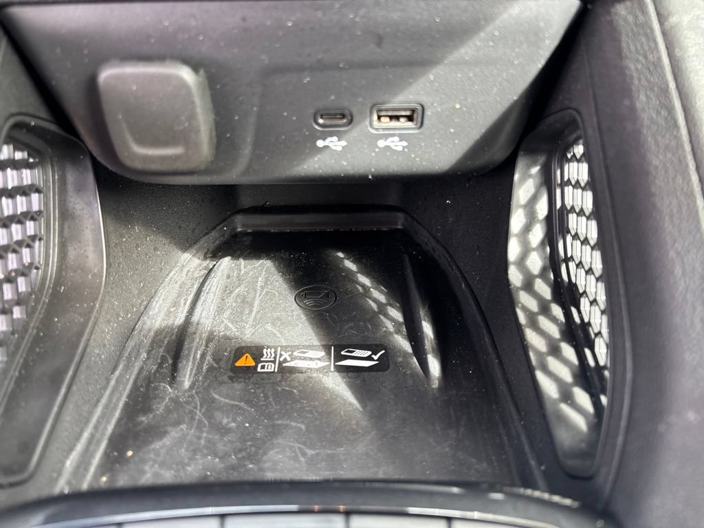 Used 2025 Chevrolet TrailBlazer LT w/ Convenience Package AWD/4WD image 29