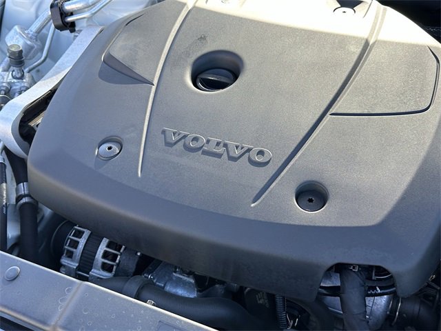 Used 2021 Volvo V60 T5 Cross Country w/ Climate Package image 31