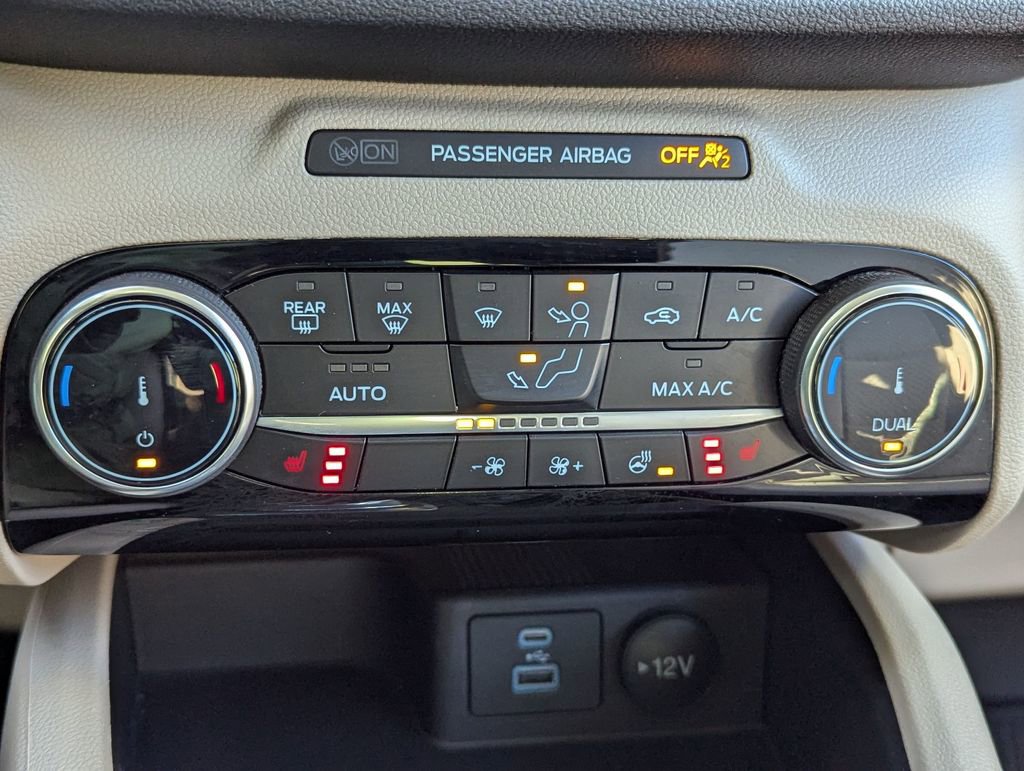 Used 2022 Ford Escape SE w/ Convenience Package image 18