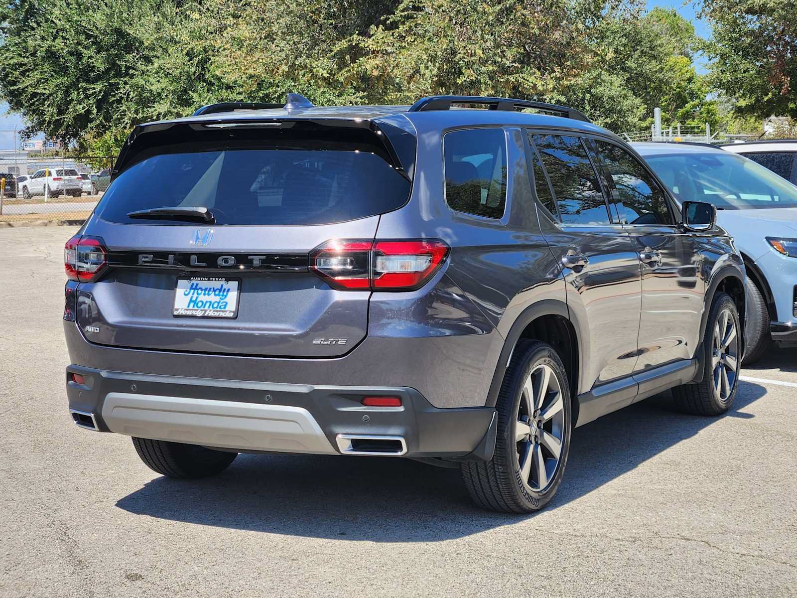 Certified 2024 Honda Pilot Elite image 6