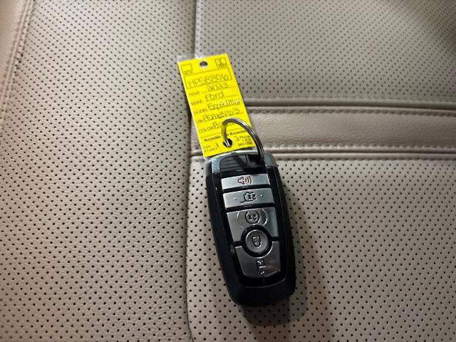 Certified 2023 Ford Expedition Limited AWD/4WD image 11