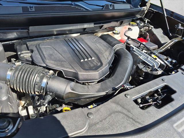 Used 2025 GMC Acadia Denali w/ Super Cruise Package FWD image 25
