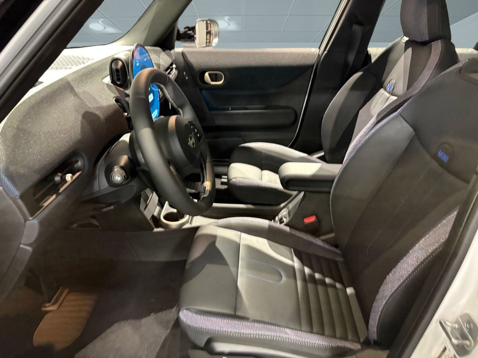 New 2026 MINI Cooper S image 4