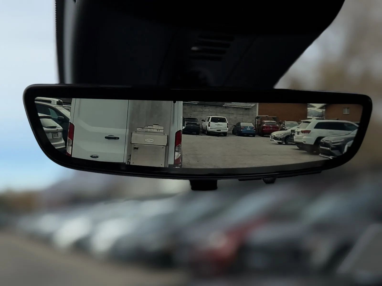 Used 2024 Chevrolet Traverse RS image 45