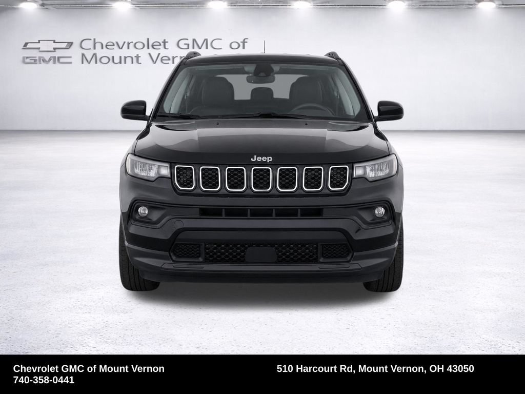 Used 2024 Jeep Compass Latitude AWD/4WD image 36