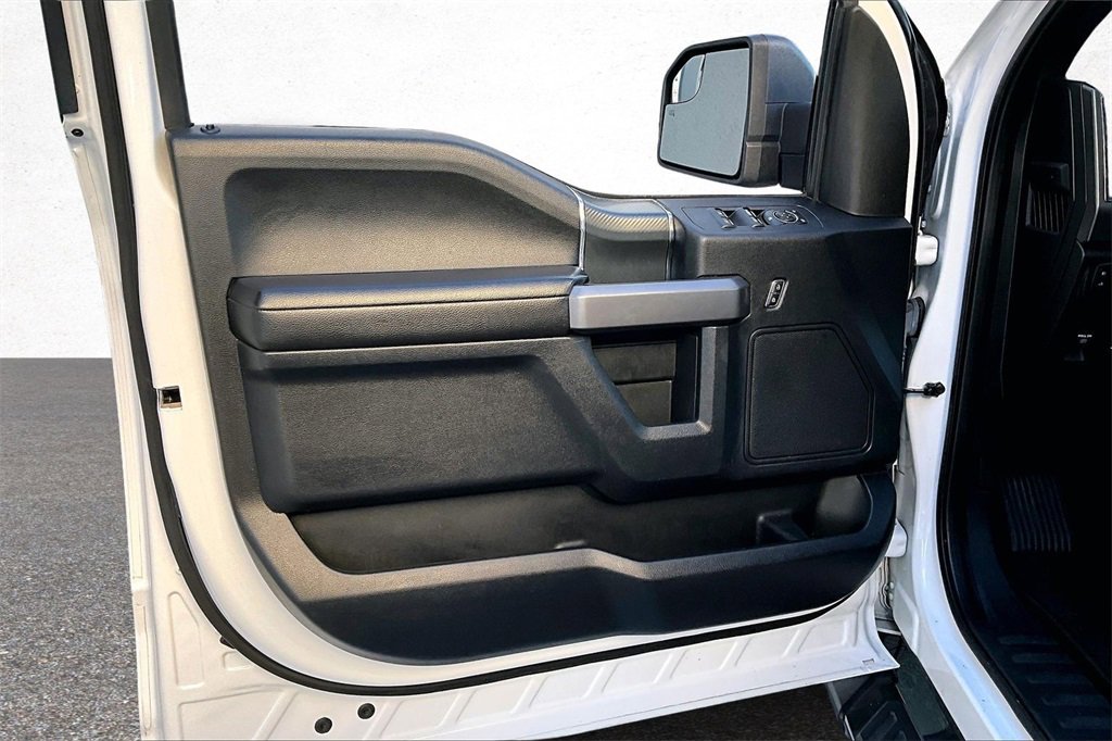 Used 2020 Ford F150 XLT w/ Equipment Group 302A Luxury image 19