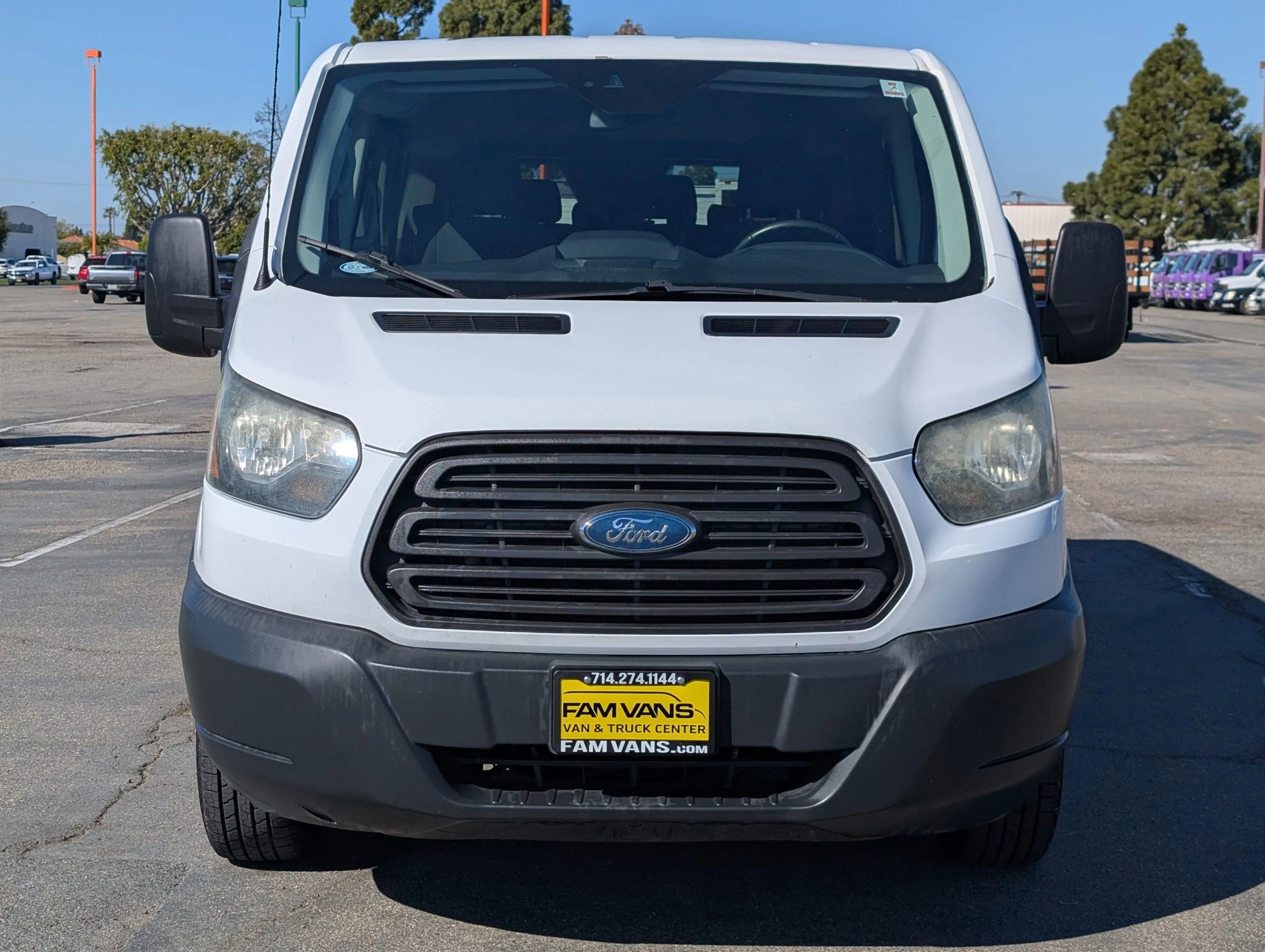 Used 2016 Ford Transit 150 XL RWD image 3