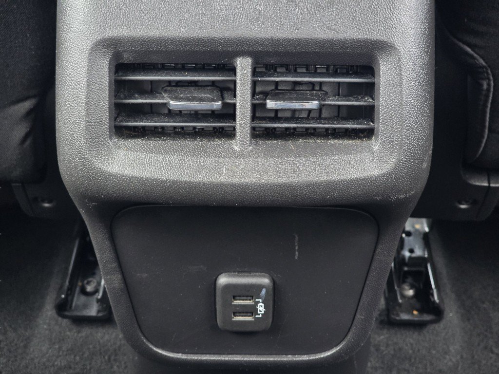 Used 2024 GMC Terrain SLE w/ Elevation Edition AWD/4WD image 27