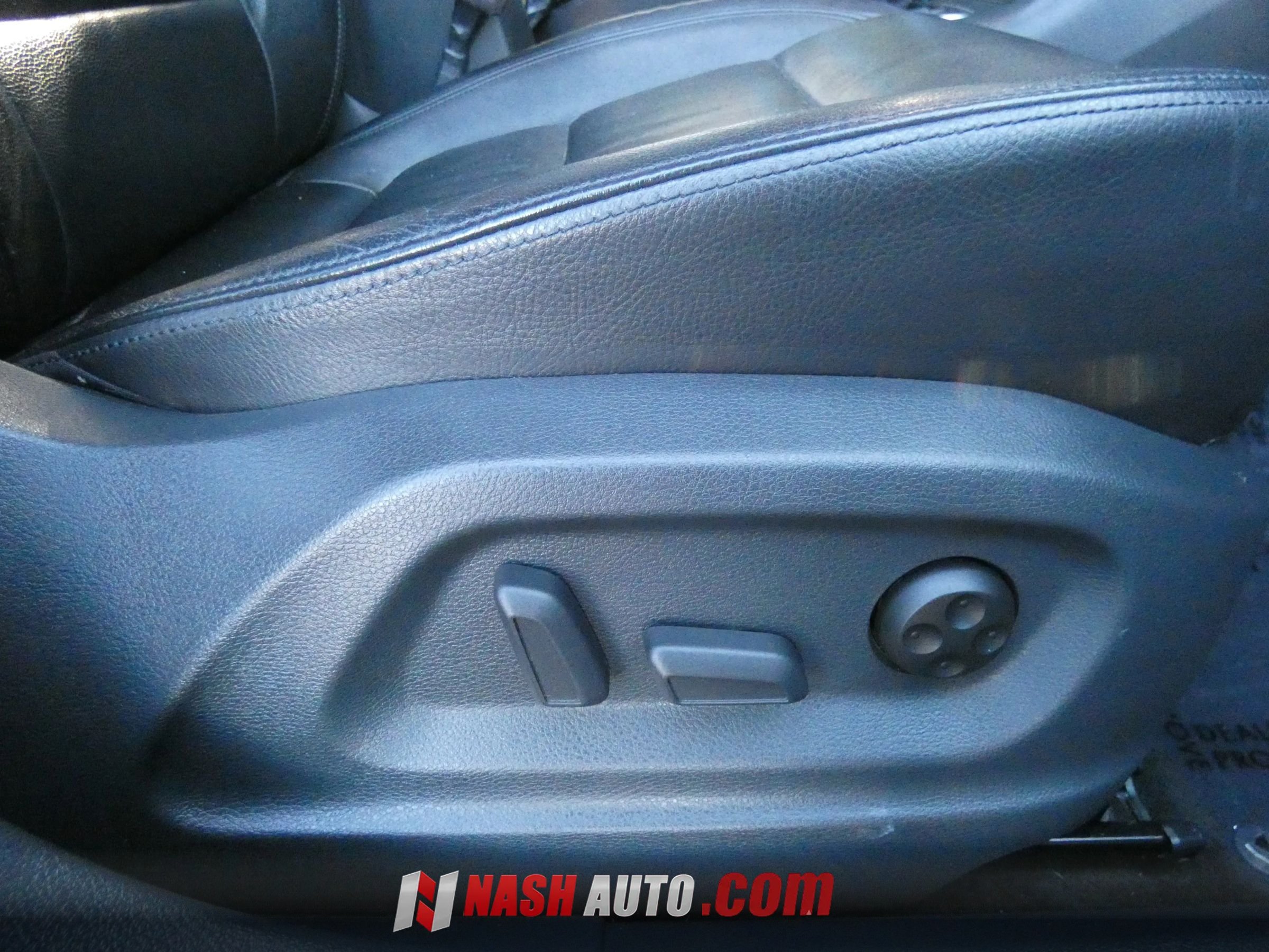 Used 2017 Volkswagen Tiguan SEL FWD image 28