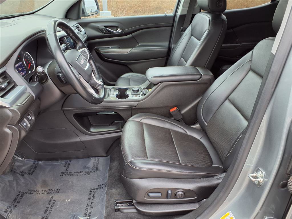 Used 2023 GMC Acadia SLT image 24