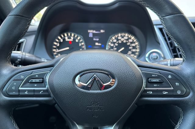 Used 2022 INFINITI Q60 3.0t Luxe w/ Cargo Package RWD image 35
