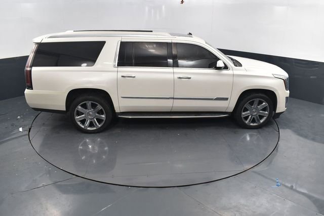 Used 2015 Cadillac Escalade ESV Luxury image 50