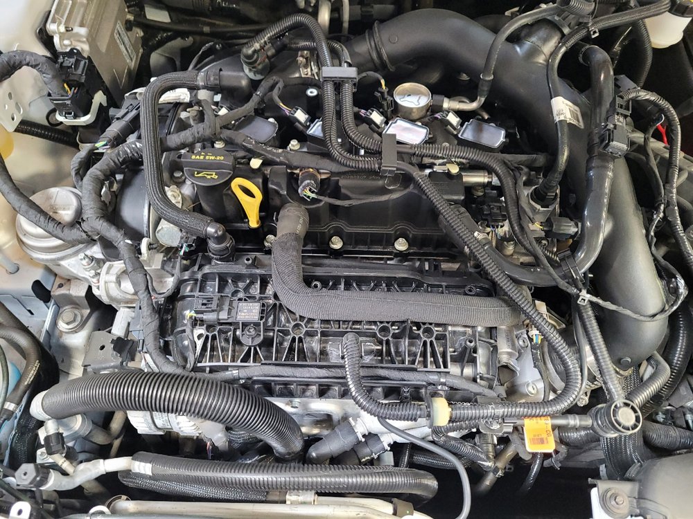 Used 2020 Ford Fusion SE image 30