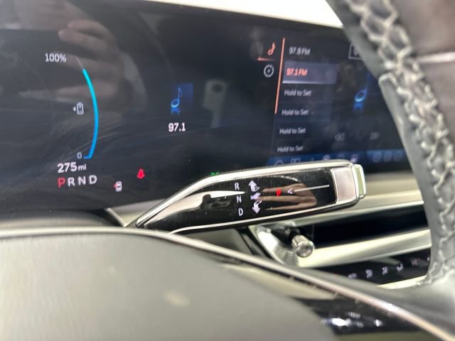 Used 2024 Cadillac Lyriq Luxury w/ LPO, Floor Liner Package image 20