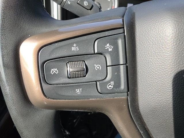 Used 2023 Chevrolet Silverado 3500 High Country w/ Z71 Off-Road Package image 17