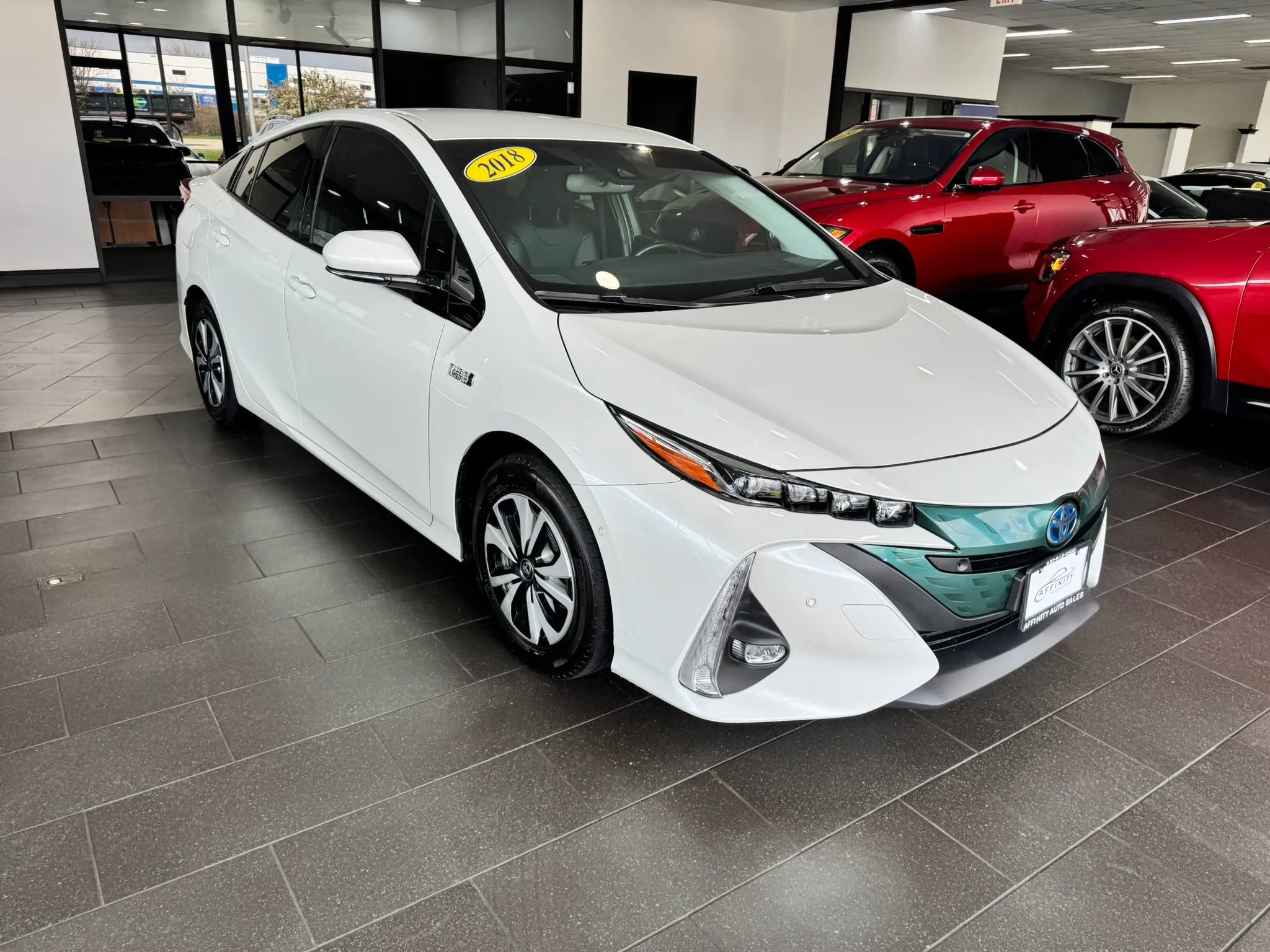 Used 2018 Toyota Prius Prime Advanced image 7