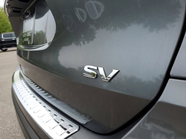 Used 2017 Nissan Rogue SV image 8