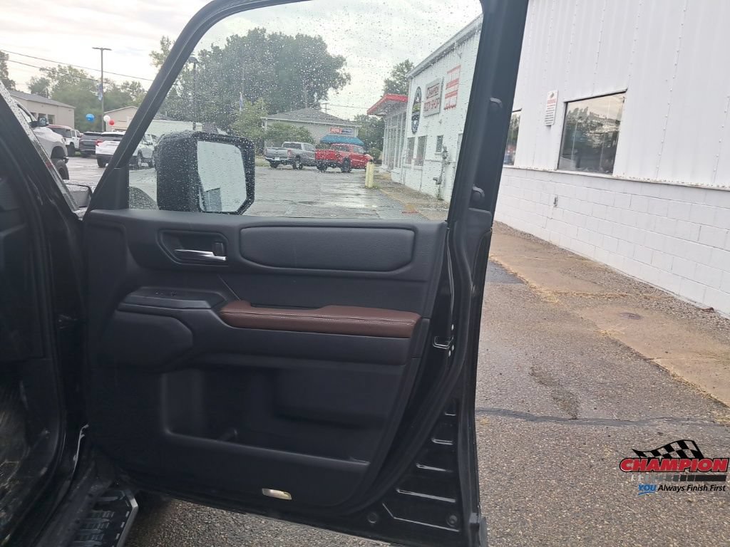 Used 2025 Toyota Land Cruiser w/ Premium Package AWD/4WD image 21