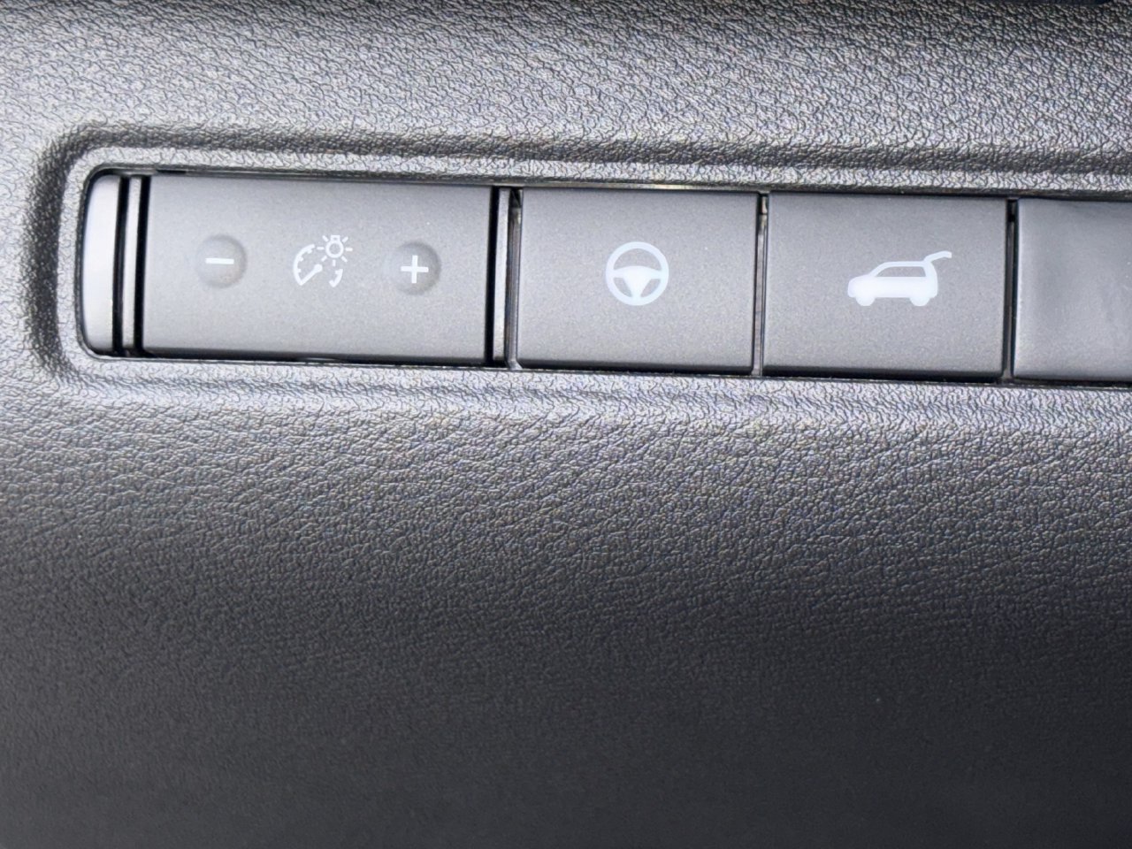 New 2026 Nissan Pathfinder SV FWD image 14