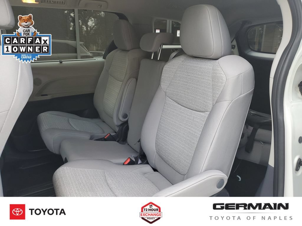 Used 2022 Toyota Sienna LE FWD image 20