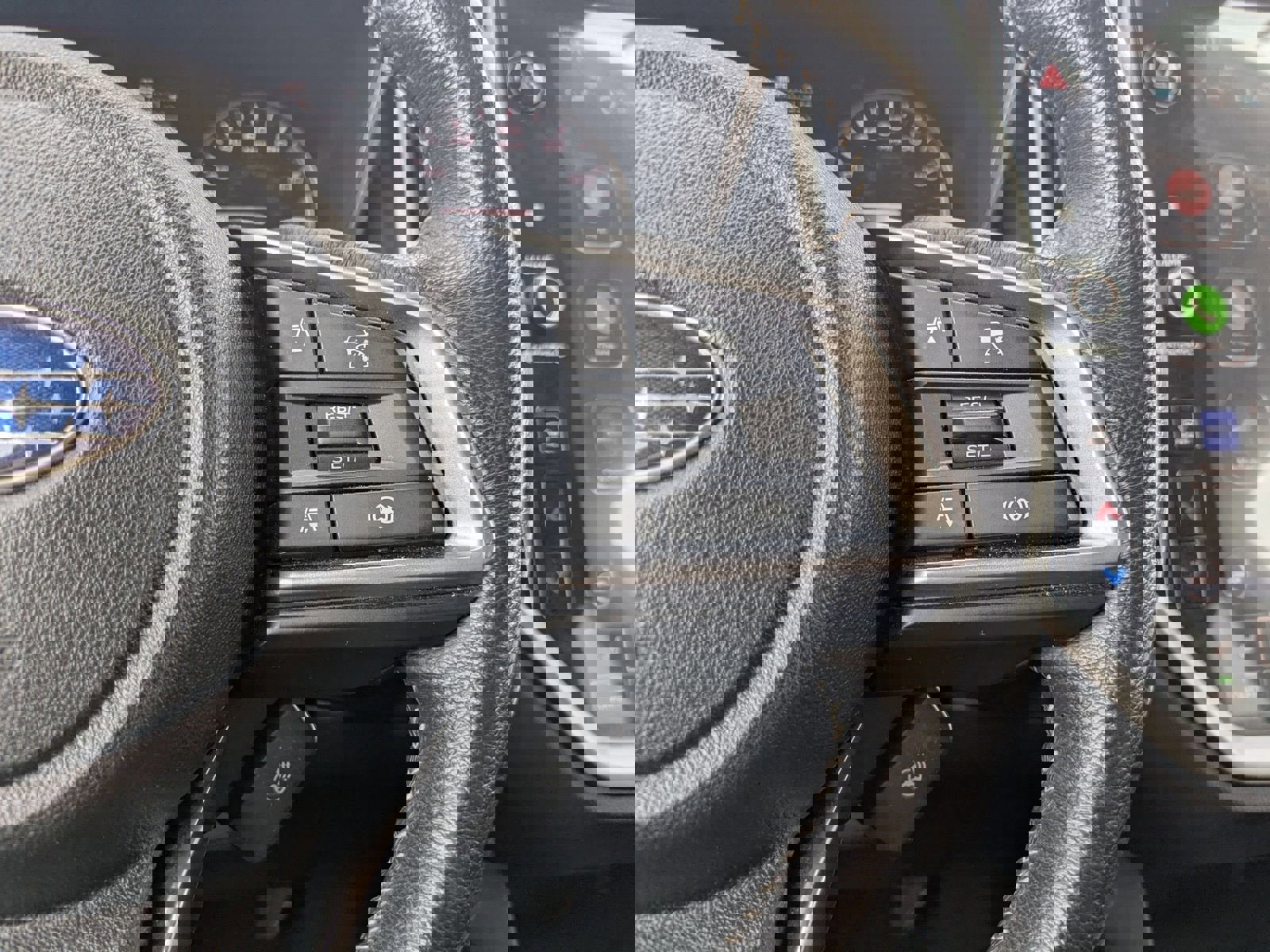 Used 2023 Subaru Ascent Limited w/ Technology Package image 42