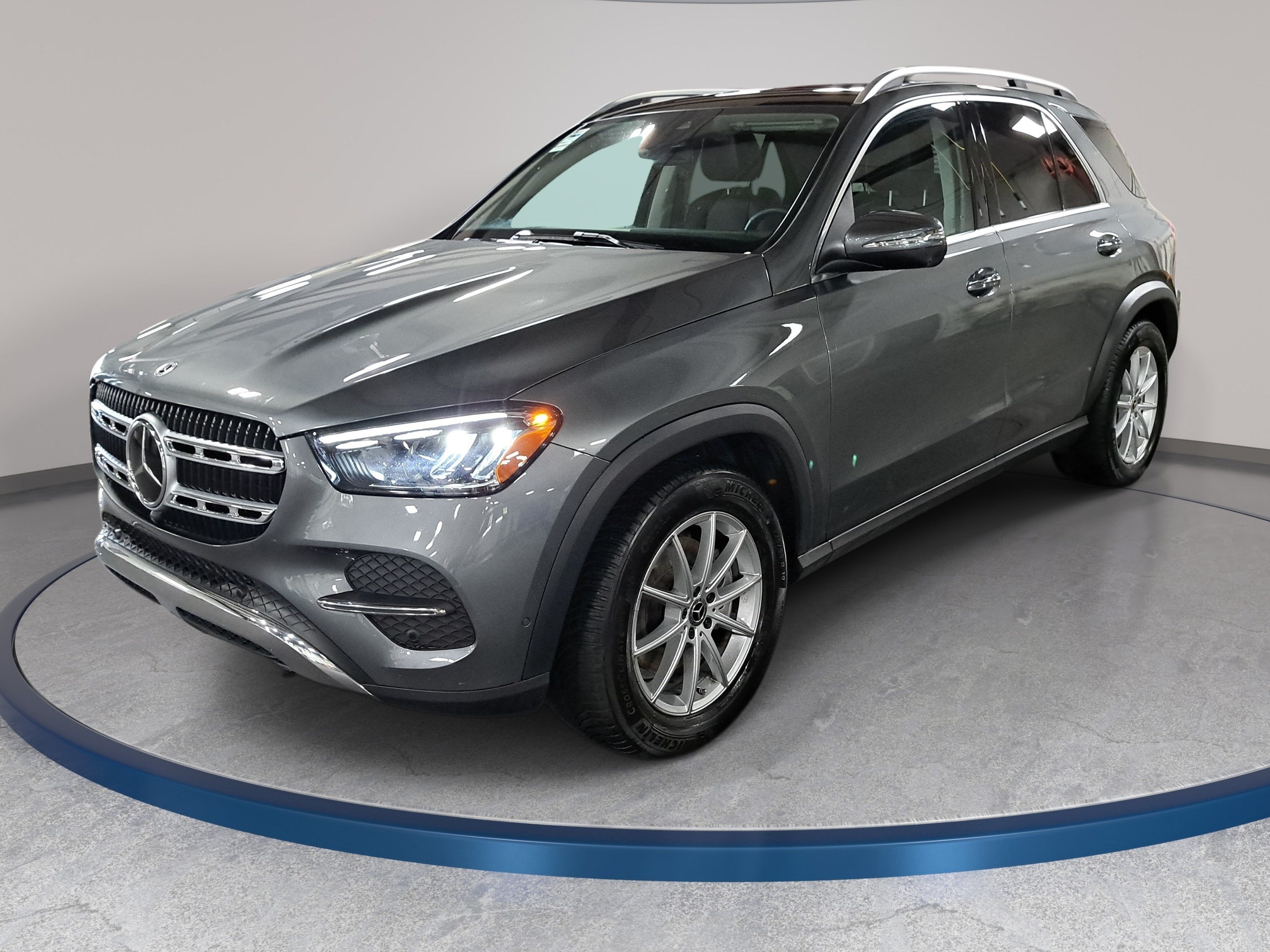 Used 2026 Mercedes-Benz GLE 350 4MATIC image 1