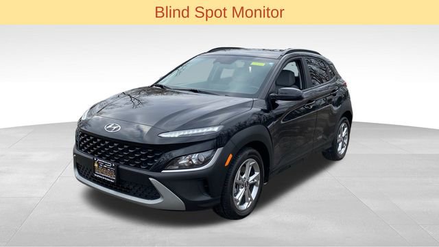 Used 2023 Hyundai Kona SEL image 4