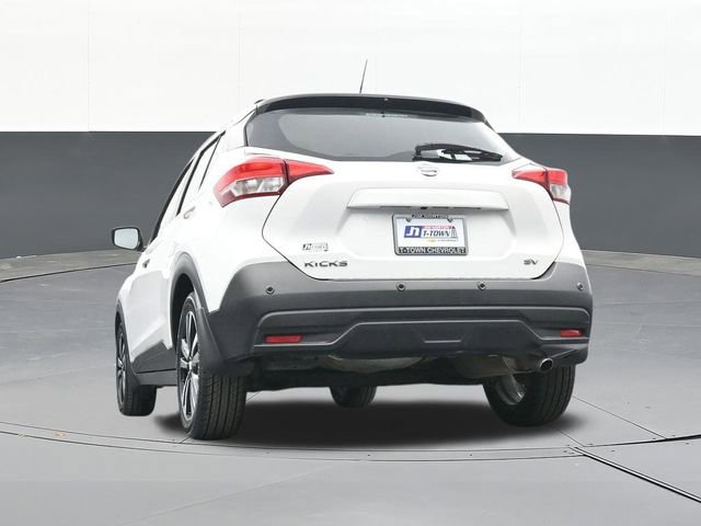 Used 2020 Nissan Kicks SV w/ Exterior Package image 46