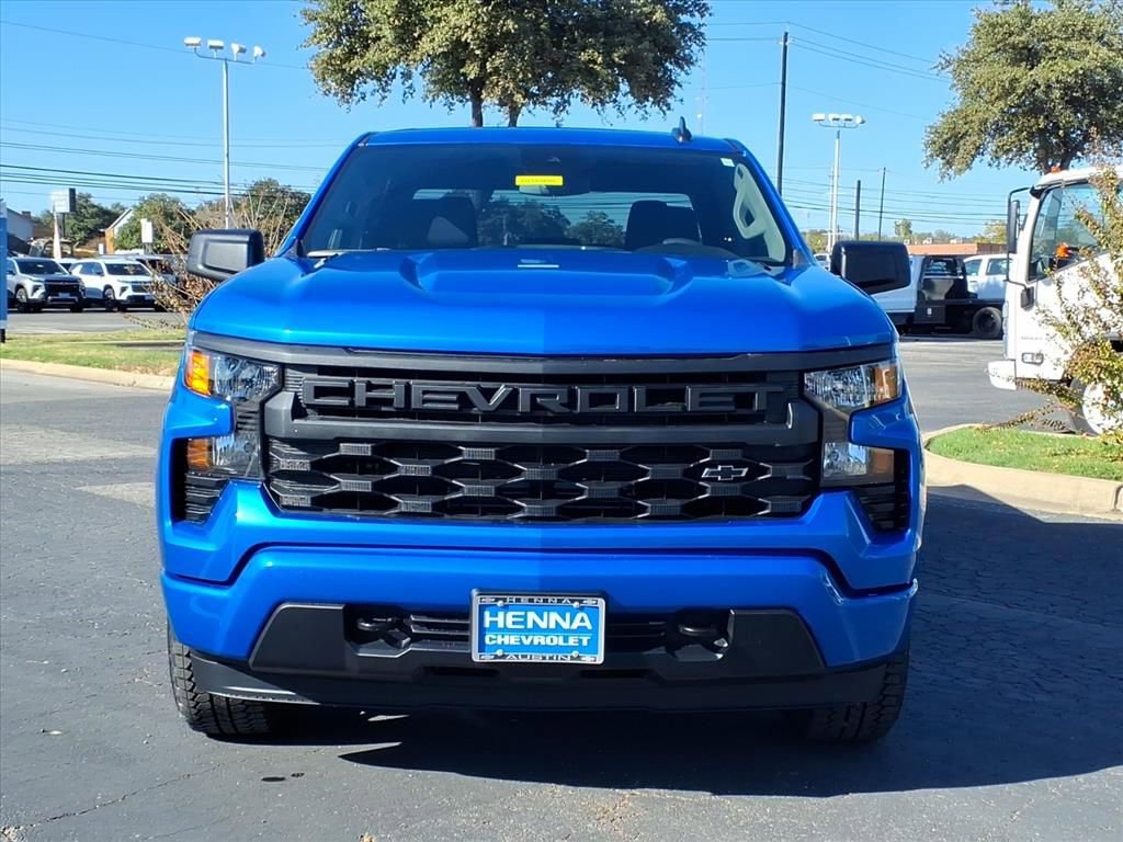 New 2026 Chevrolet Silverado 1500 Custom w/ Turbomax Blackout Package video 2