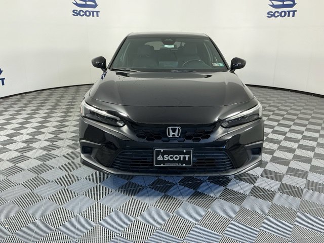 Used 2023 Honda Civic Sport image 2