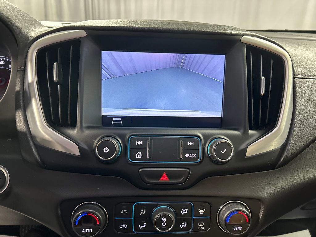 Used 2020 GMC Terrain SLT w/ Preferred Package FWD image 16