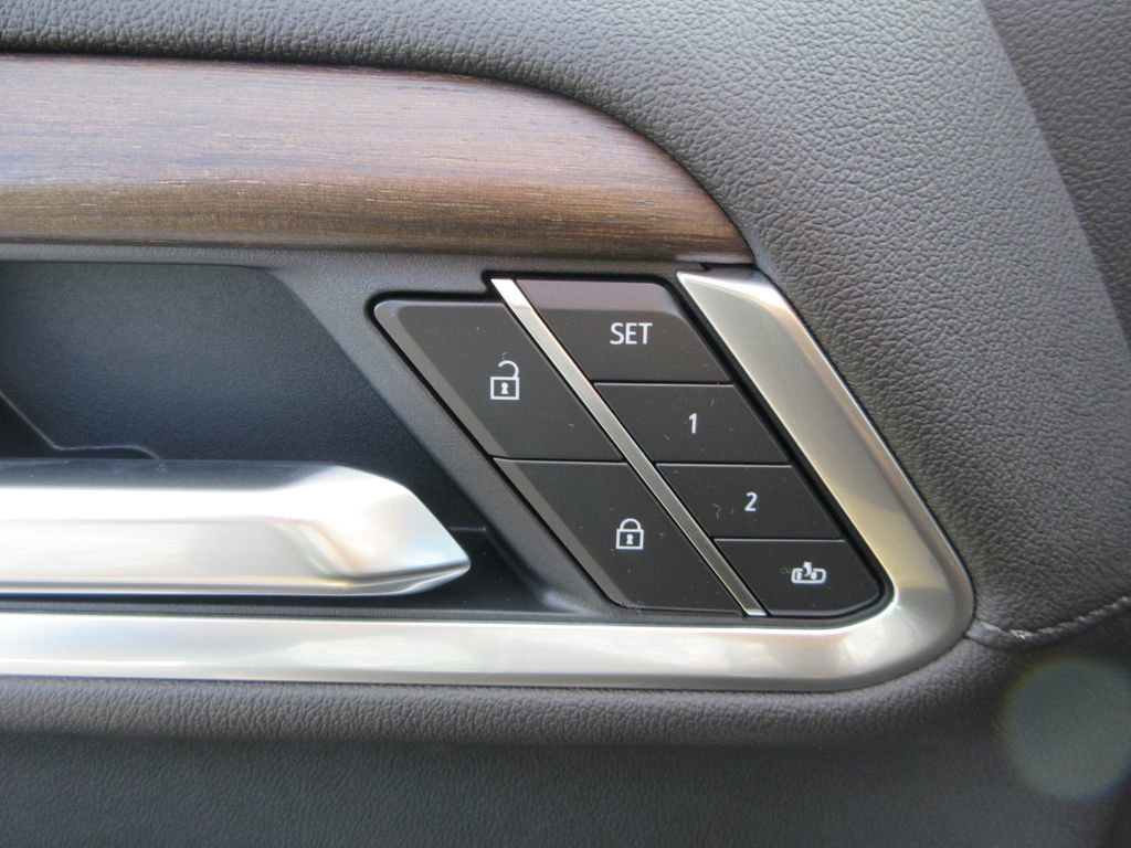 New 2026 Chevrolet Silverado 3500 High Country w/ High Country Premium Package AWD/4WD image 24